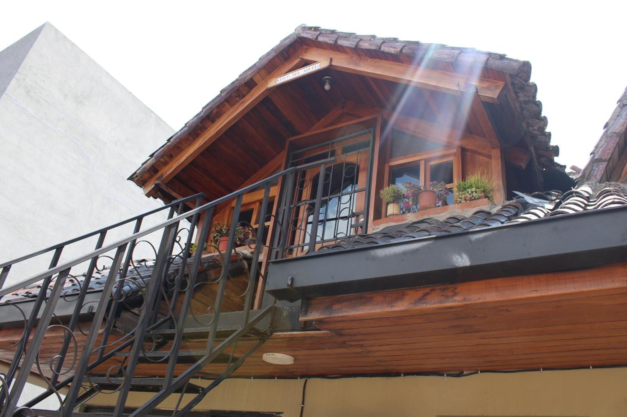Appartamento Casa De Tulia Quito Esterno foto