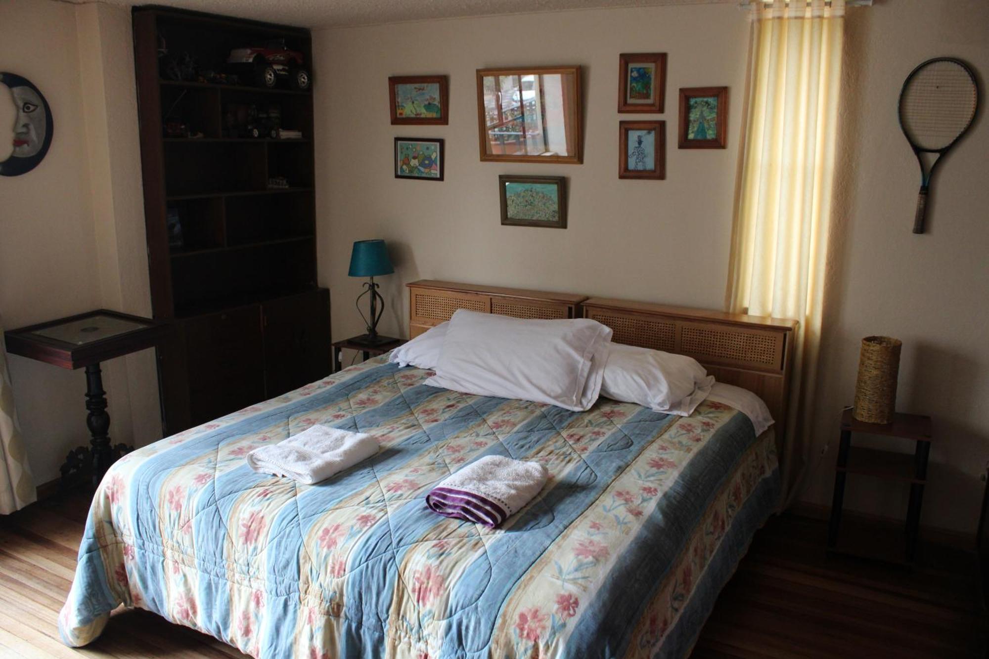 Appartamento Casa De Tulia Quito Esterno foto