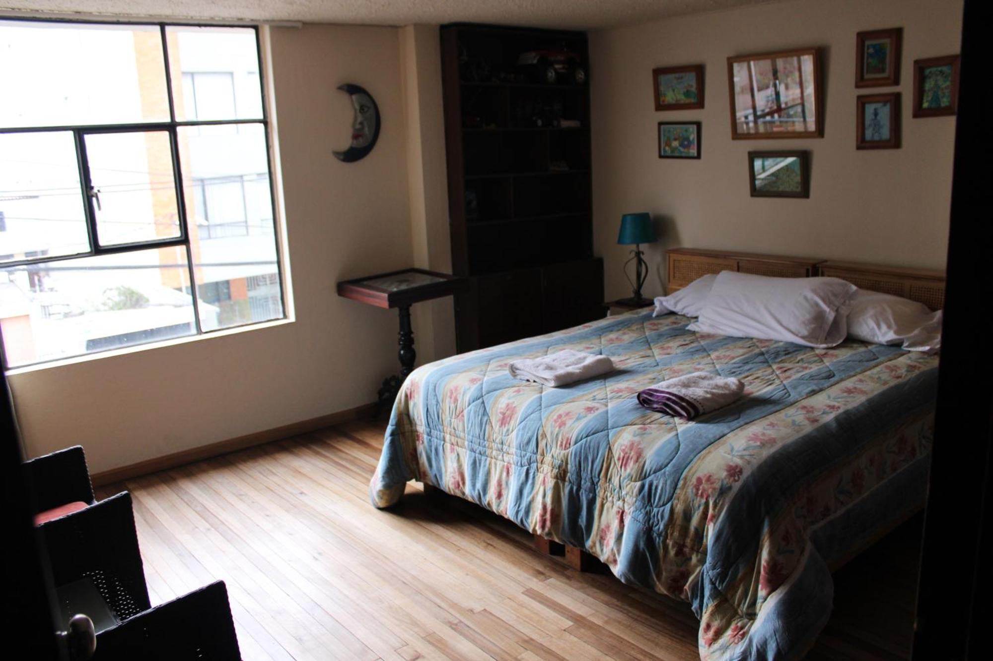 Appartamento Casa De Tulia Quito Esterno foto
